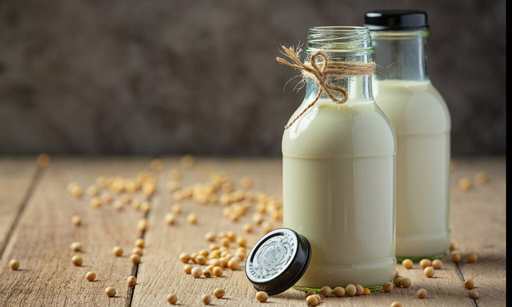 Những loại sữa tốt và không tốt cho cholesterol trong máu